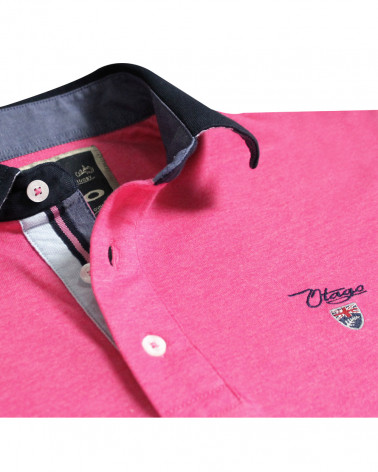 Détail produit du polo Griff Otago Fushia pour homme