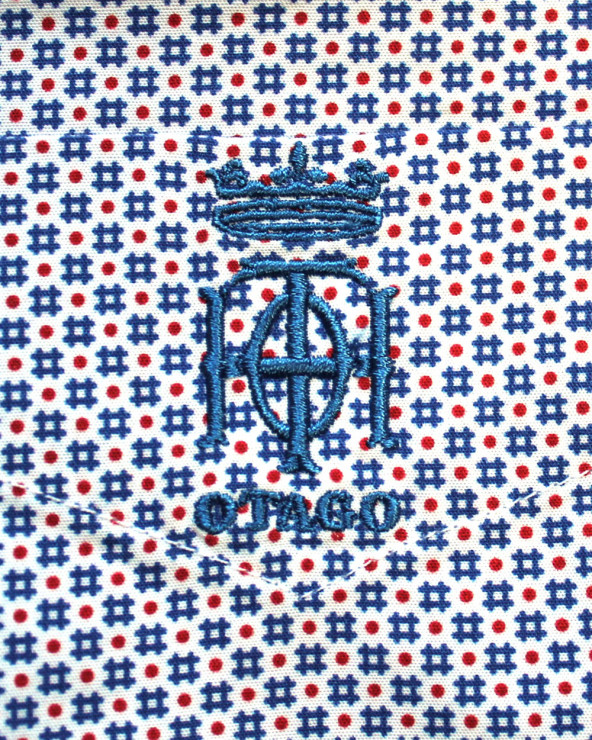 Broderie côté coeur de la chemise Luna Otago bleu rouge à motifs pour homme