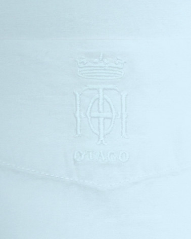 Broderie côté coeur de la chemise Oxford Otago bleu ciel pour homme