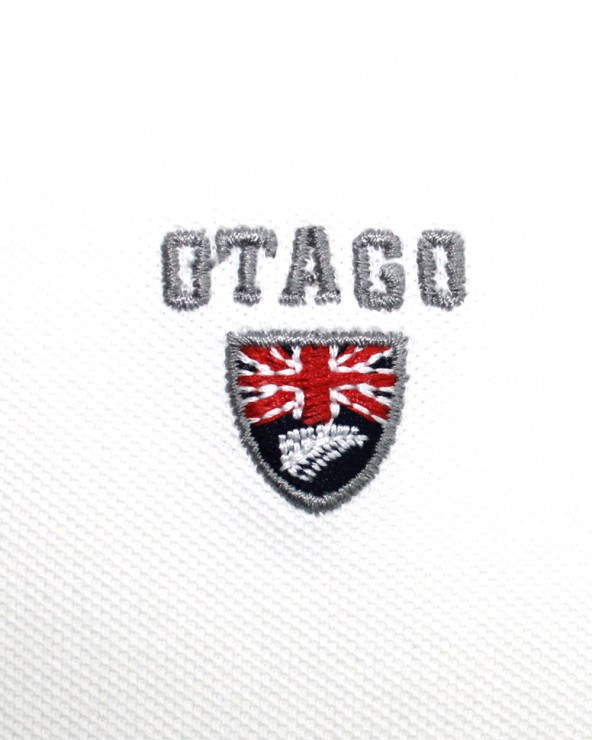 Broderie côté coeur du polo Montlery Otago Ecru pour homme
