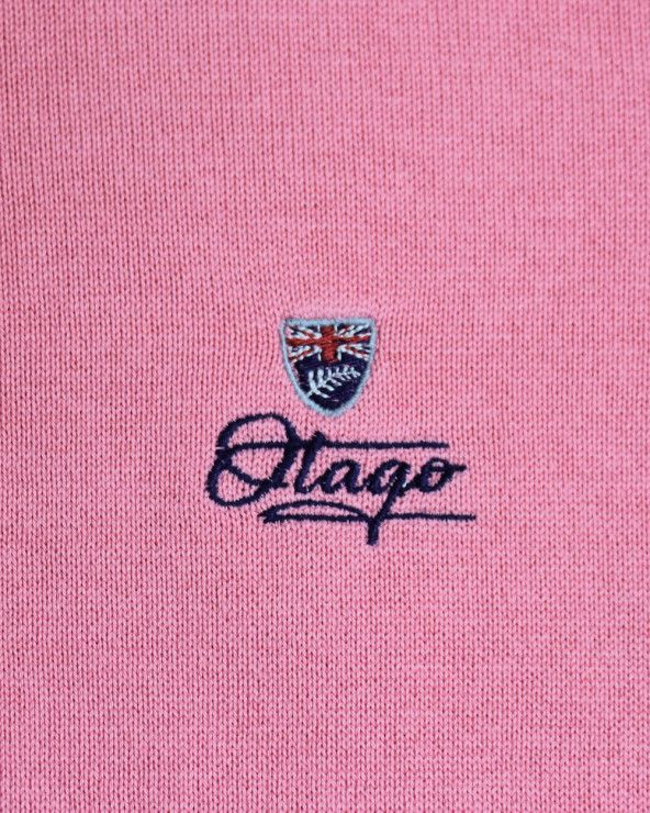 Broderie côté coeur du pull Bologne Otago rose pour homme