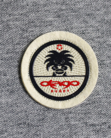 Ecusson cousu côté coeur du polo Swansea Otago gris clair pour homme