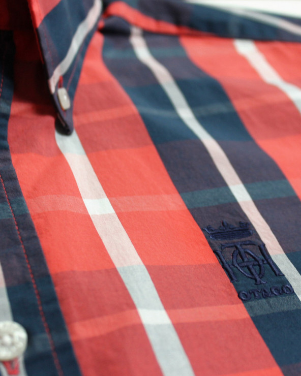 Détail produit de la chemise Dia Otago orange pour homme