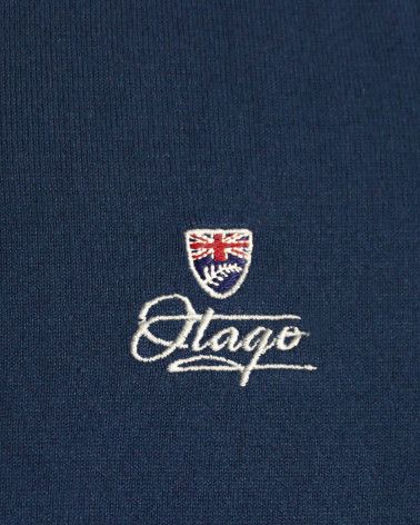 Broderie côté coeur du pull Neston Otago bleu marine pour homme