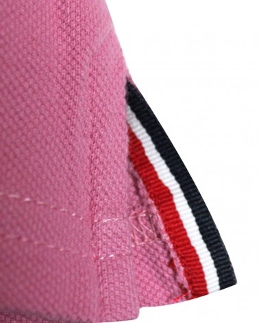Finitions bord-côté avec liserés tricolores sur la bande de propreté et patte bas du polo Abruzzo Otago rose pour homme