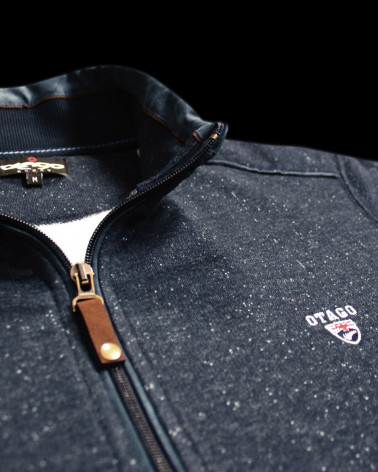 Détail produit du sweat 24sw3 Zip Otago bleu marine pour homme