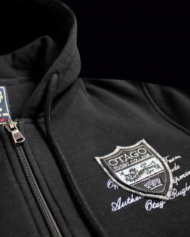 détail col de la Veste zippée à capuche noire pour homme TATOO Otago