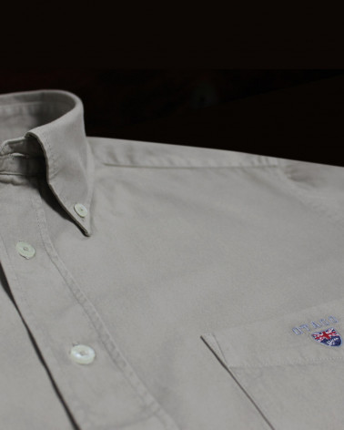 détail de col de la Chemise manches longues homme Thomas Otago desert