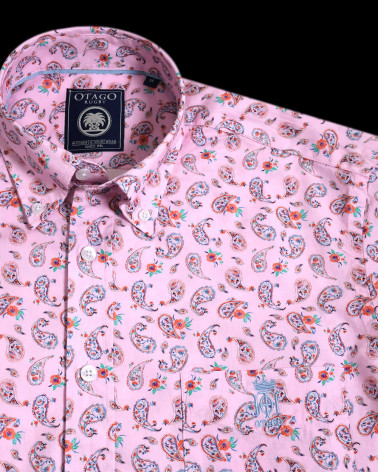 détail de col de la Chemise manches courtes 158 Otago rugby rose à motifs pour homme