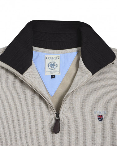 détail du col zippé ouvert du Sweat écru pour homme 24SW7 Otago rugby