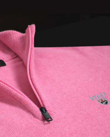 détail broderie du Pull col zippé rose Buenos Aires Otago pour homme