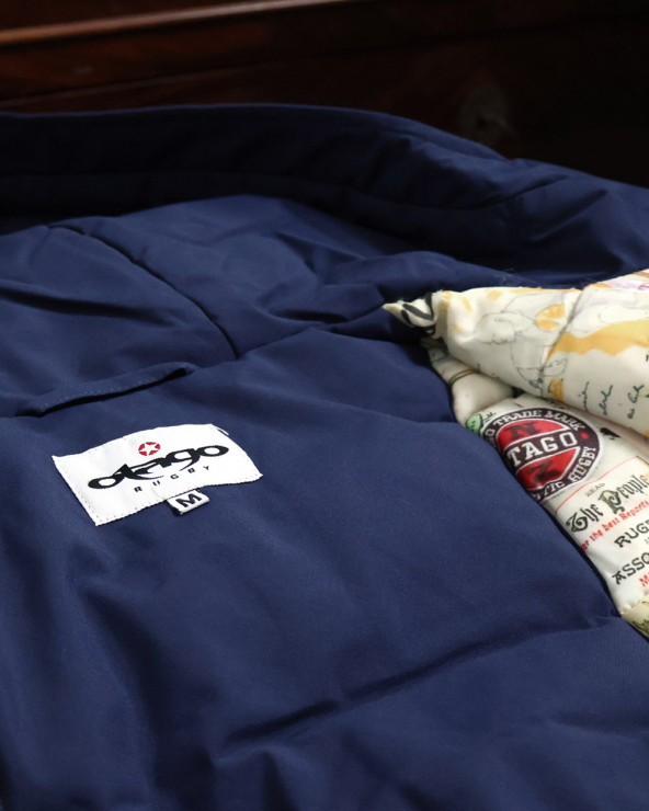 intérieur col de la Doudoune longue bleu marine déperlante pour homme Lamyan Otago rugby avec capuche